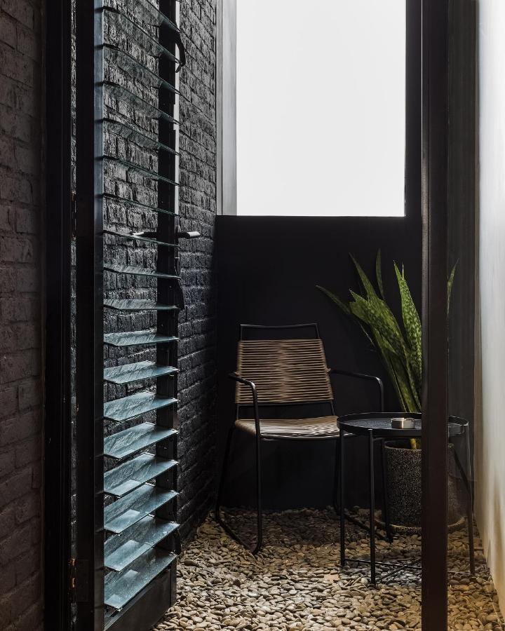 Qub Rooms Semarang Exterior foto